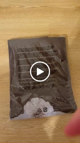 Customer video review of Dove No Seam Tee - Yeezy Gap Engineered By Balenciaga - 3 Colors Available