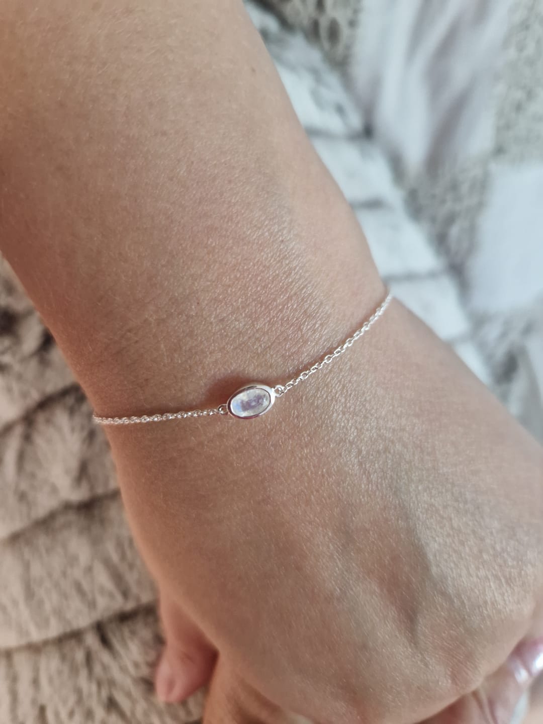 Customer photo review of Armband Juni Månsten Silver
