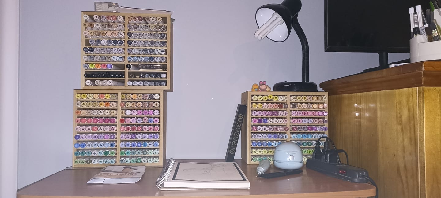 Customer photo review of Ohuhu - Organizador Bambú para 126 Marcadores