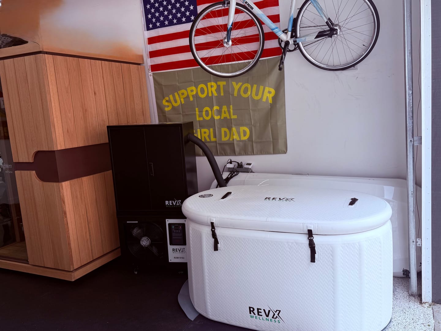Customer photo review of RevX Xtreme Tub Classic Bundle
