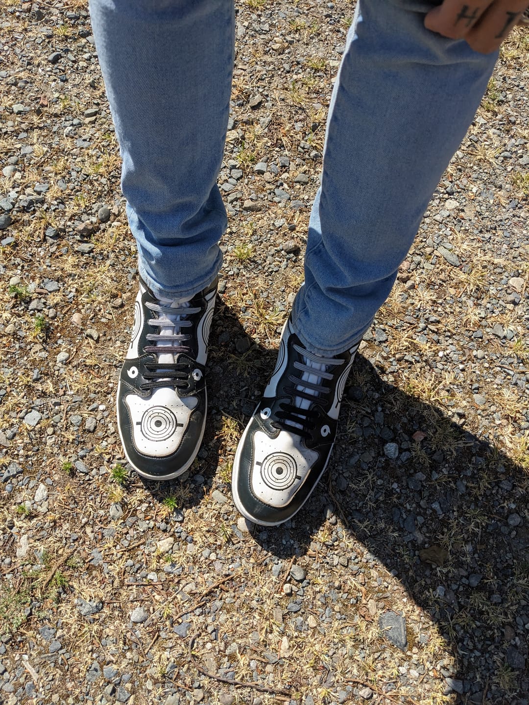 Customer photo review of uLace Slims - Graydient