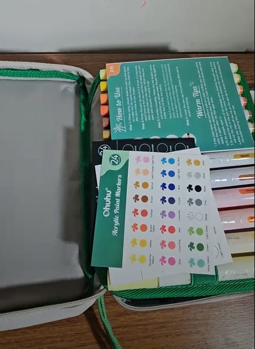 Customer photo review of Ohuhu Acrylic Markers 24 Colors 48 Pack