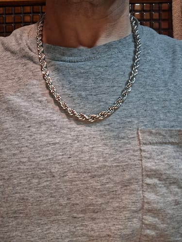 Customer photo review of 8mm Rope Chain