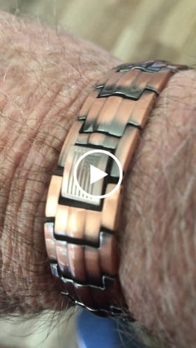 Customer video review of Vitalis Copper Magnetic Bracelet : Helps Pair Veterans With A Service Dog Or Shelter Dog