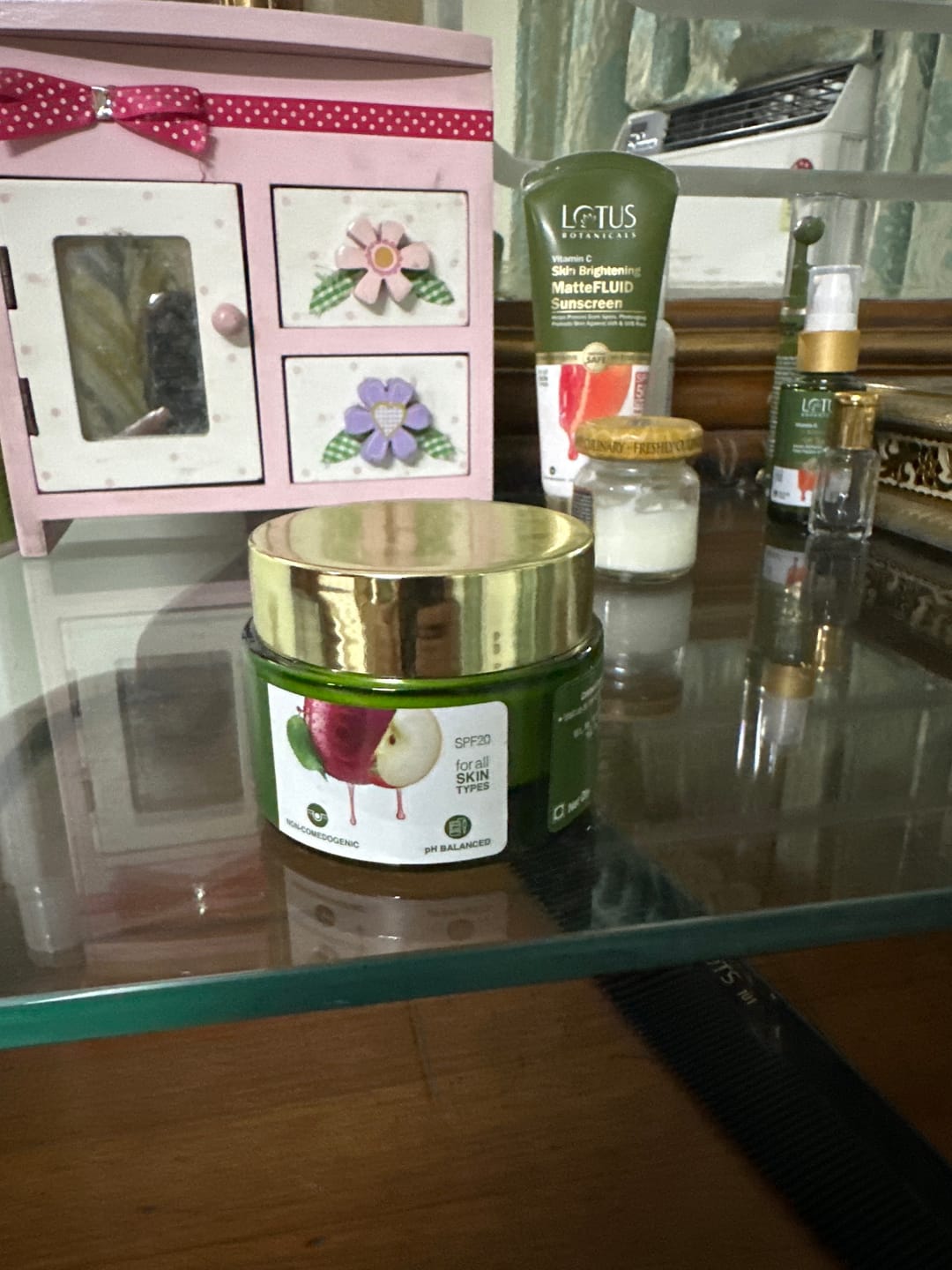 Customer photo review of GlycoBoost Radiant Skin Serum Crème