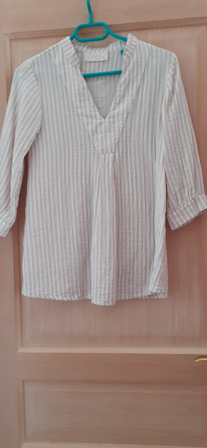 Customer photo review of Blouse Isabeau - double gaze de coton rayée ficelle/ivoire