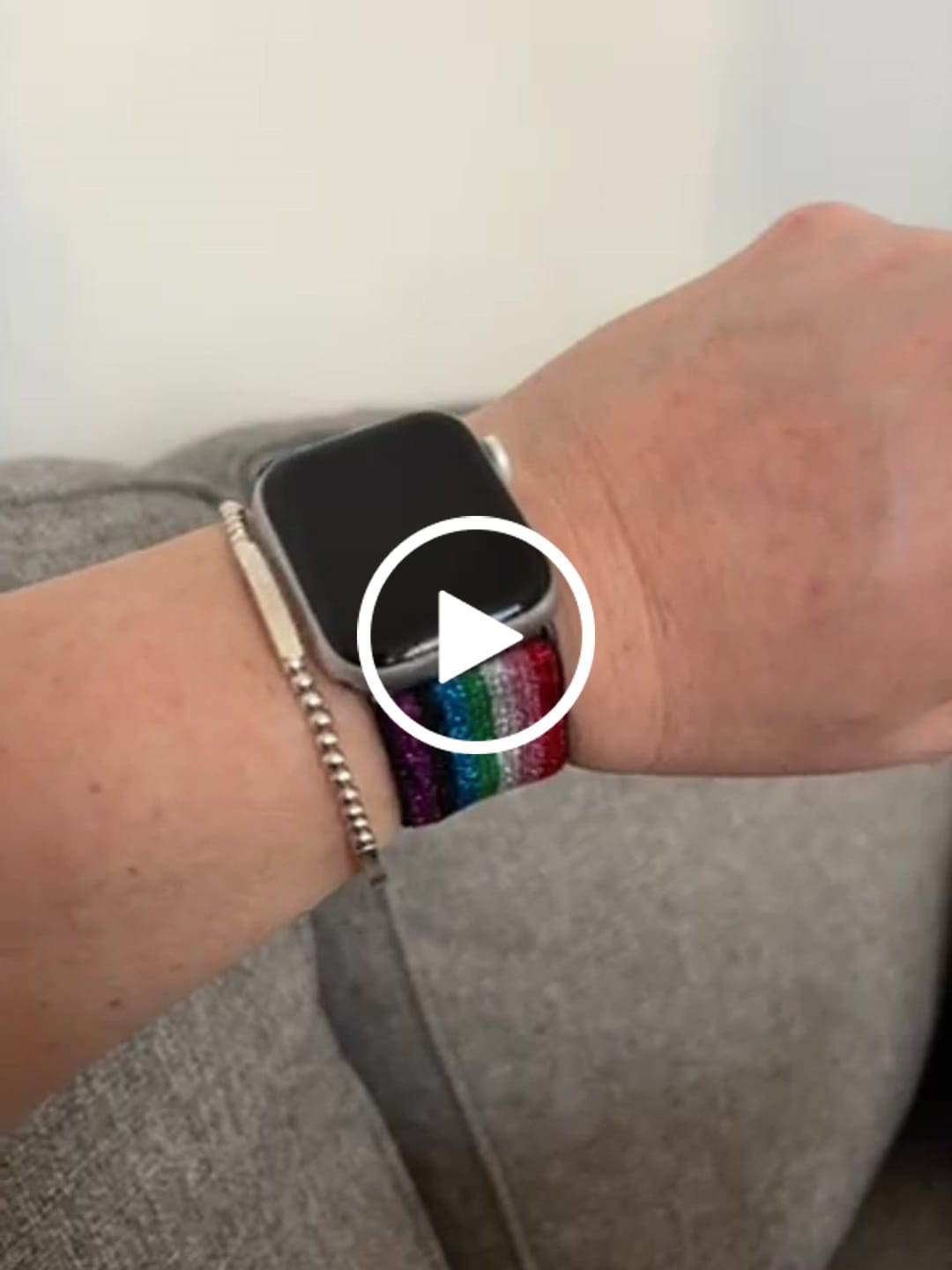 Customer video review of Straton Stretchy Nylon Band
