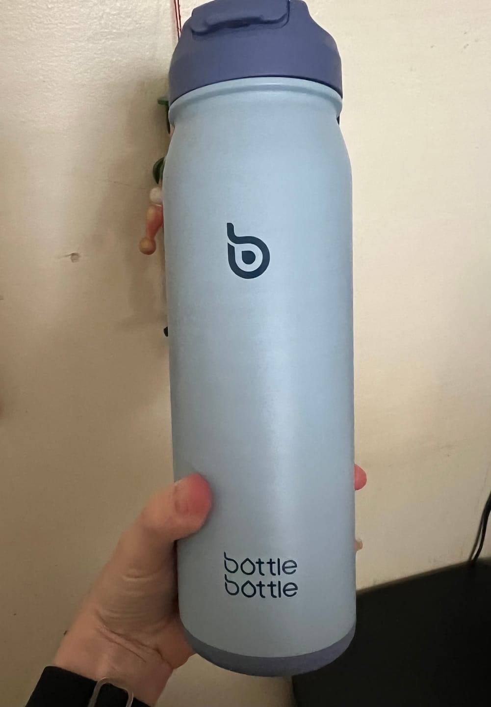 Customer photo review of Hydro X Bottle 24oz