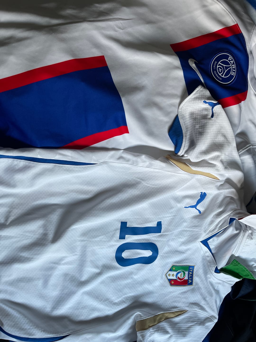Customer photo review of MODERN Mystery Football Shirt