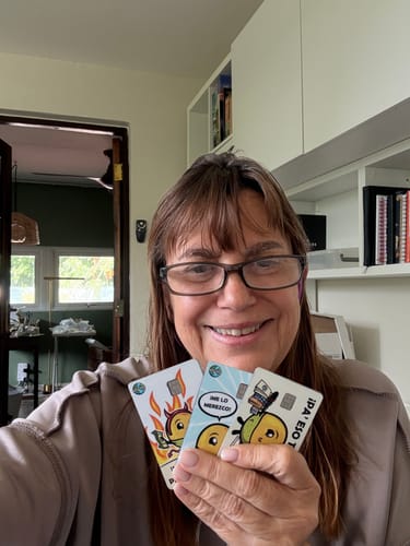 The R. review of Pa’ Eso Trabajo - Sticker para Tarjeta de Crédito image 1 out of 1