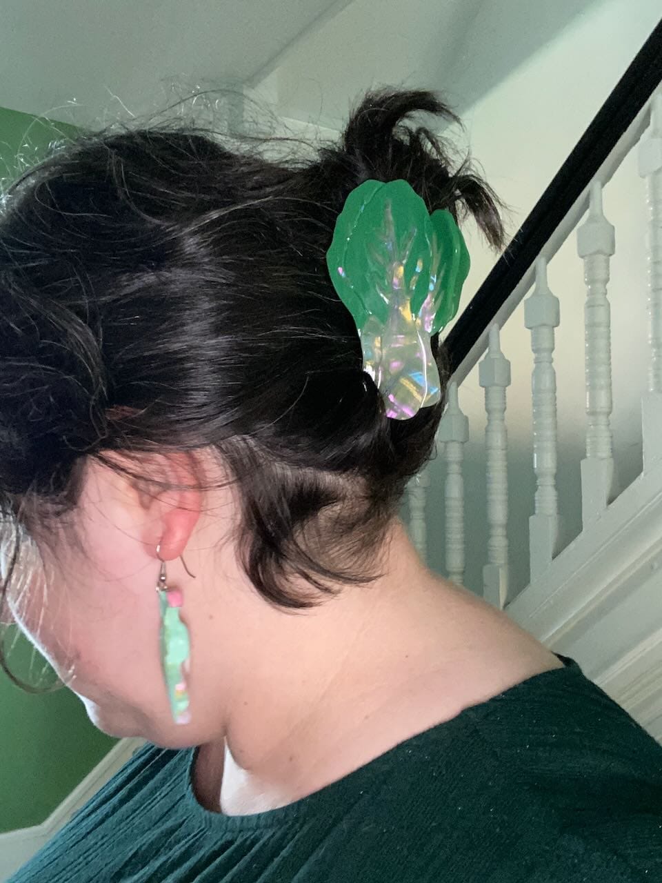 Customer photo review of Large Bok Choy Hair Claw Clip