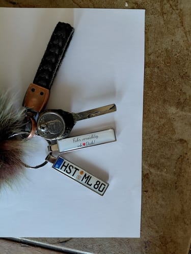 Customer photo review of Metall Schlüsselanhänger personalisiert mit Name, Text, Spruch und Foto
