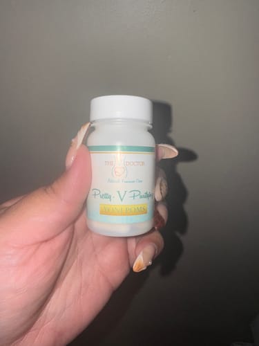 Customer photo review of PURIFYING YONI POMS  "Keep It Fresh" - Vaginal Infections Relief