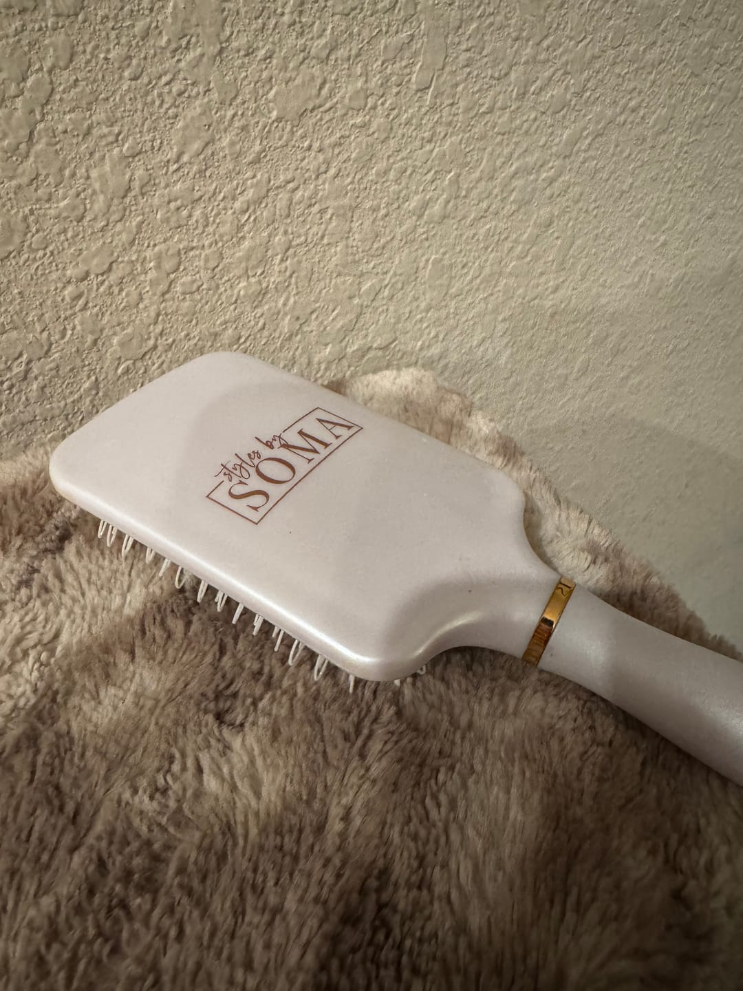 Customer photo review of Luxury Wig Brush