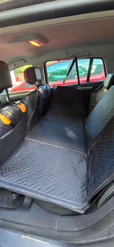 Customer photo review of Housse de voiture pour chien - K9 GuardShield : protection intégrale