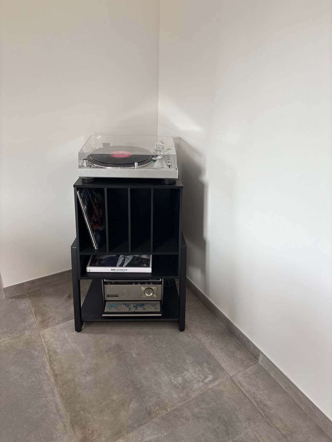 Customer photo review of Eiffel RS Record Player Stand