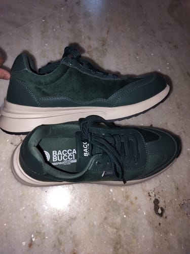 Customer photo review of Bacca Bucci TAMRA Low-Top Women's Sneakers