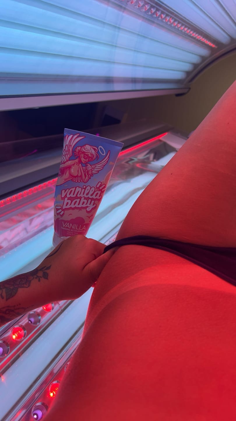 Customer photo review of ** PRE- ORDER** RAPID TAN - VANILLA BABY - ADVANCED TANNING ACCELERATOR