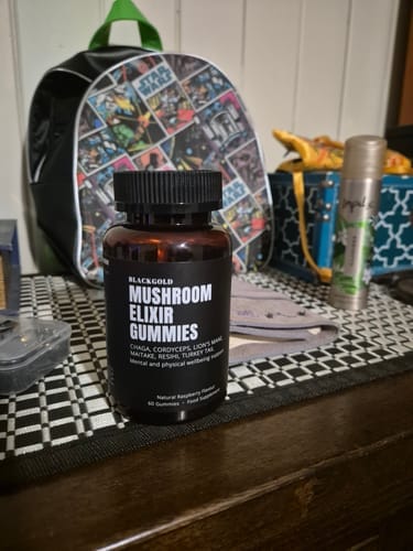 Customer photo review of Mushroom Elixir Gummies