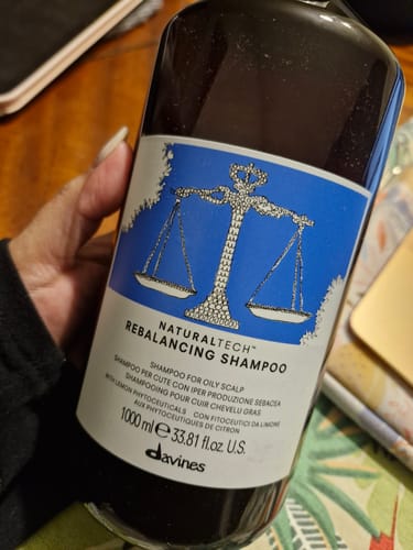 Customer photo review of Shampoo Antigrasa Rebalancing Naturaltech Davines