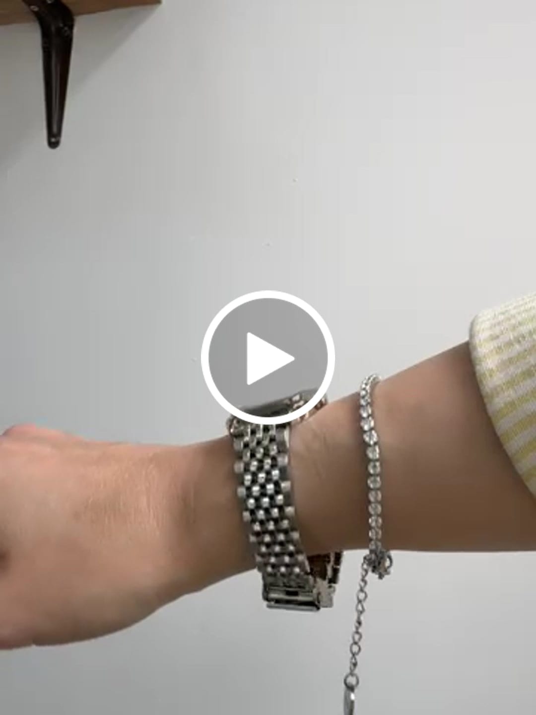 Customer video review of Jade Silver Bracelet