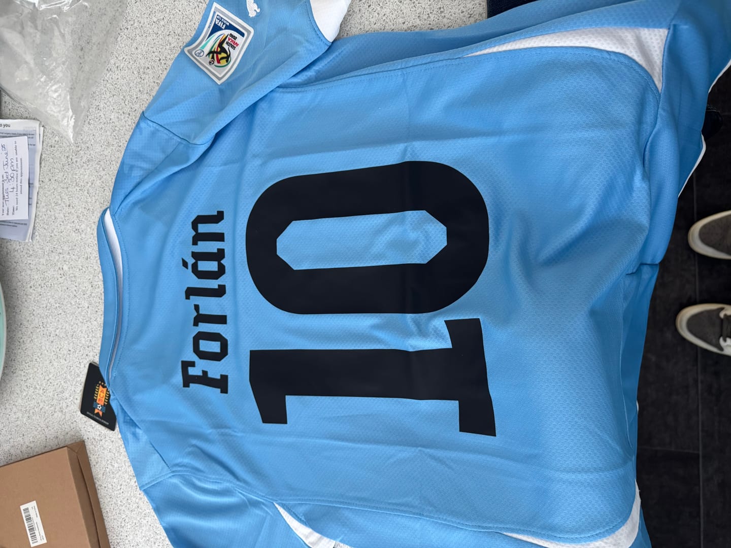 Customer photo review of Diego Forlán Uruguay 2010 South Africa World Cup Blue Retro Jersey