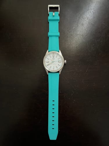 Customer photo review of Shark Skin Rubber - Turquoise