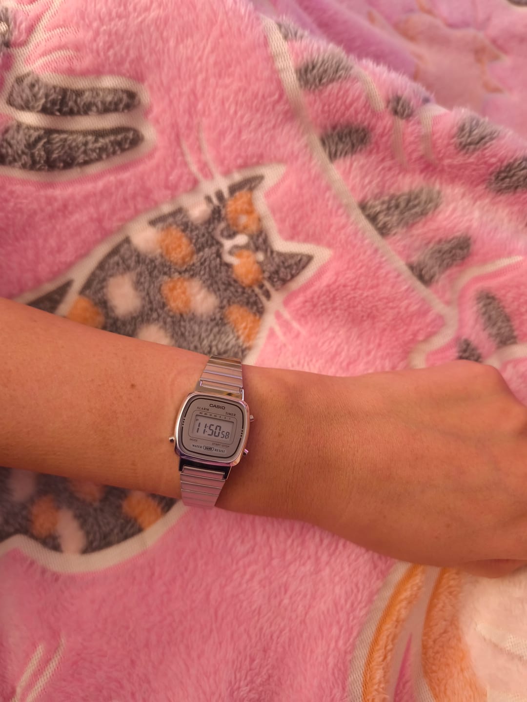 Customer photo review of Reloj Casio Vintage LA670WA-7DF Plateado