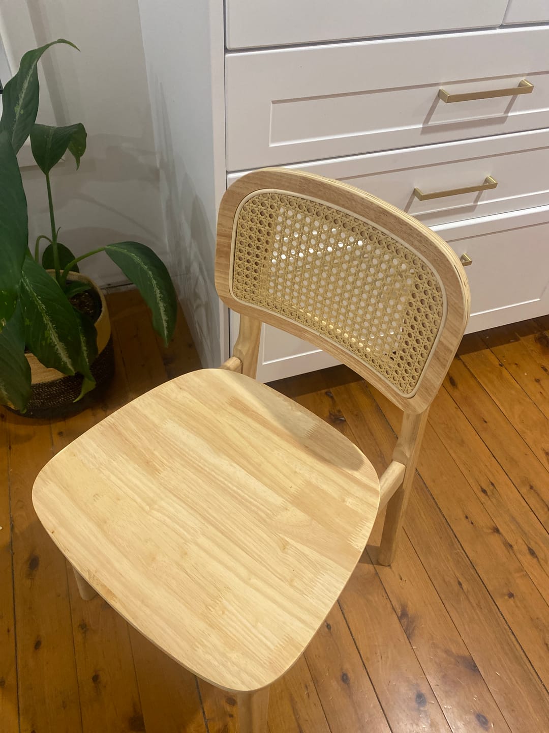 Customer photo review of Levede 2X Rattan Dining Chairs Wooden Accent Chair Kitchen Lounge Cafe Armless