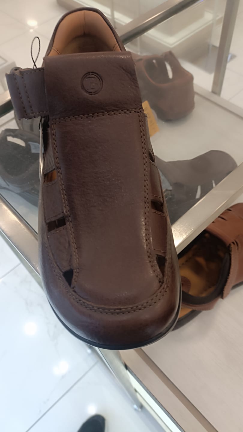 Customer photo review of SANDALIA CASUAL PIEL CAFÉ