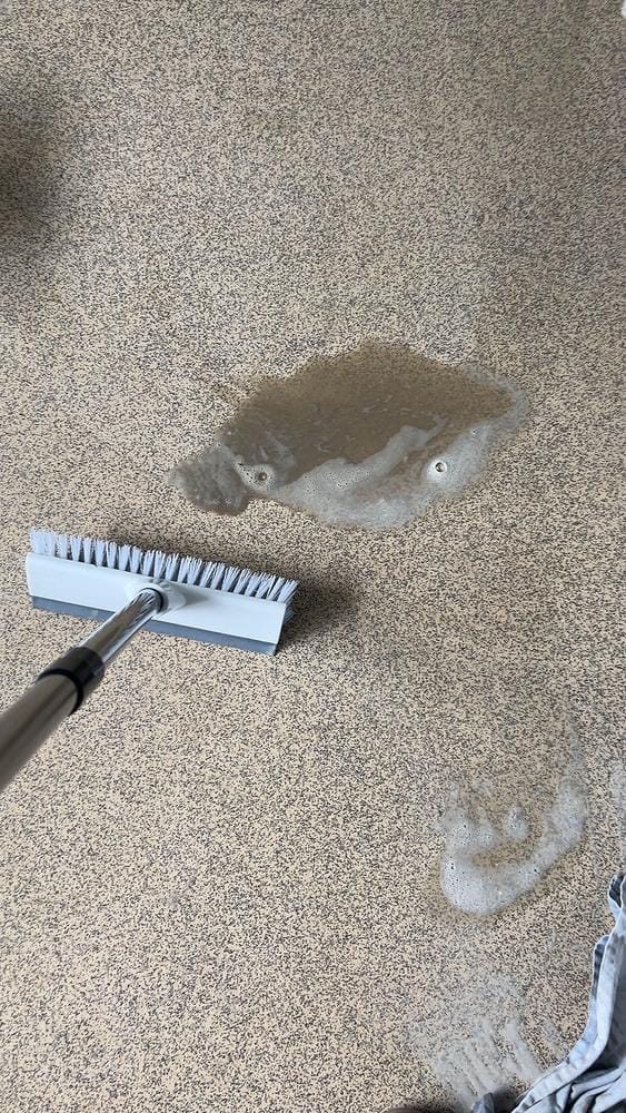 Customer photo review of Magic Floor Scrubbing Brush