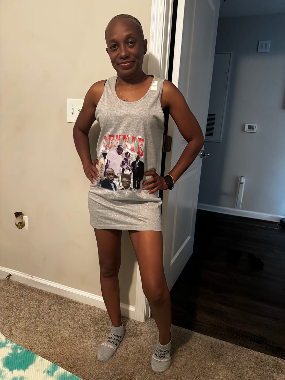 Customer photo review of (Local Warehouse) Summer Sale- Custom Made Vintage Retro 90S Tank Top Red