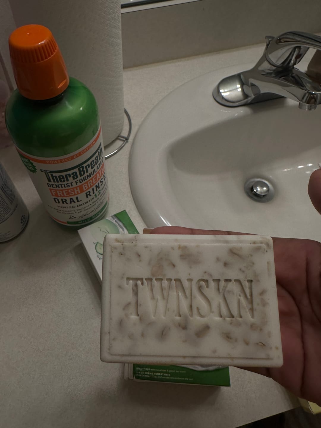 Customer photo review of 2in1 Double Cleansing Bar | Half Discoloration Brightening corrector | Half Oat Relief Acne Exfoliant