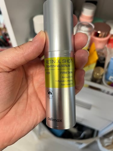 Анна К. review of Liftinga efektu piešķirošs serums ar retinolu un mikroadatām Celimax The Vita−A Retinol Shot Tightening Serum image 1 out of 1