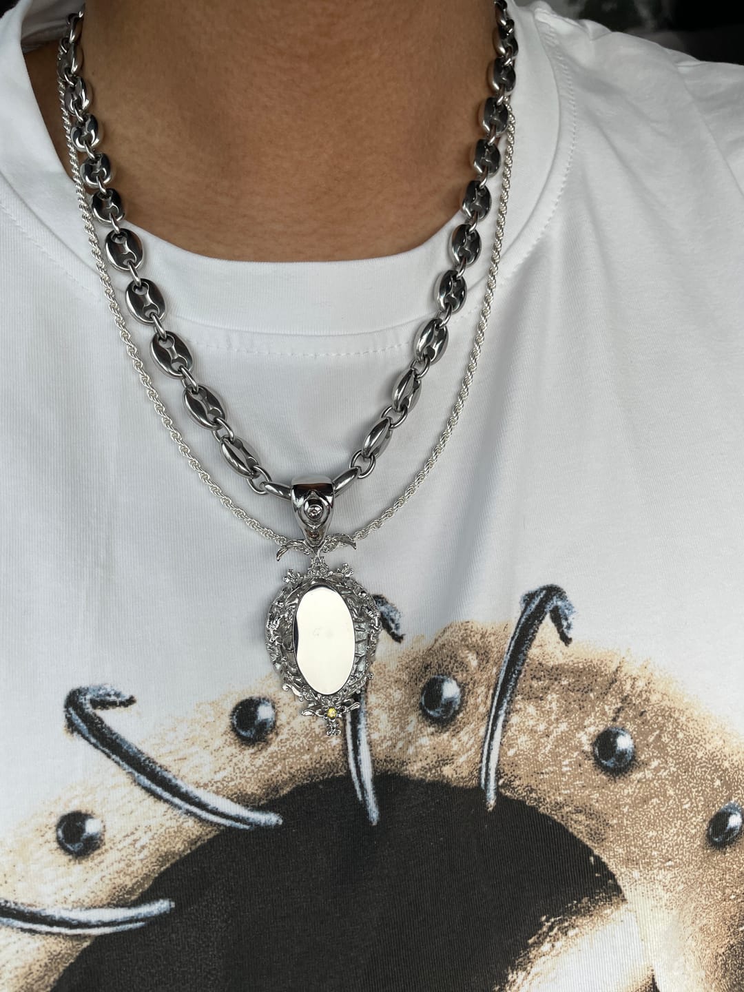 Customer photo review of MIRROR PENDANT