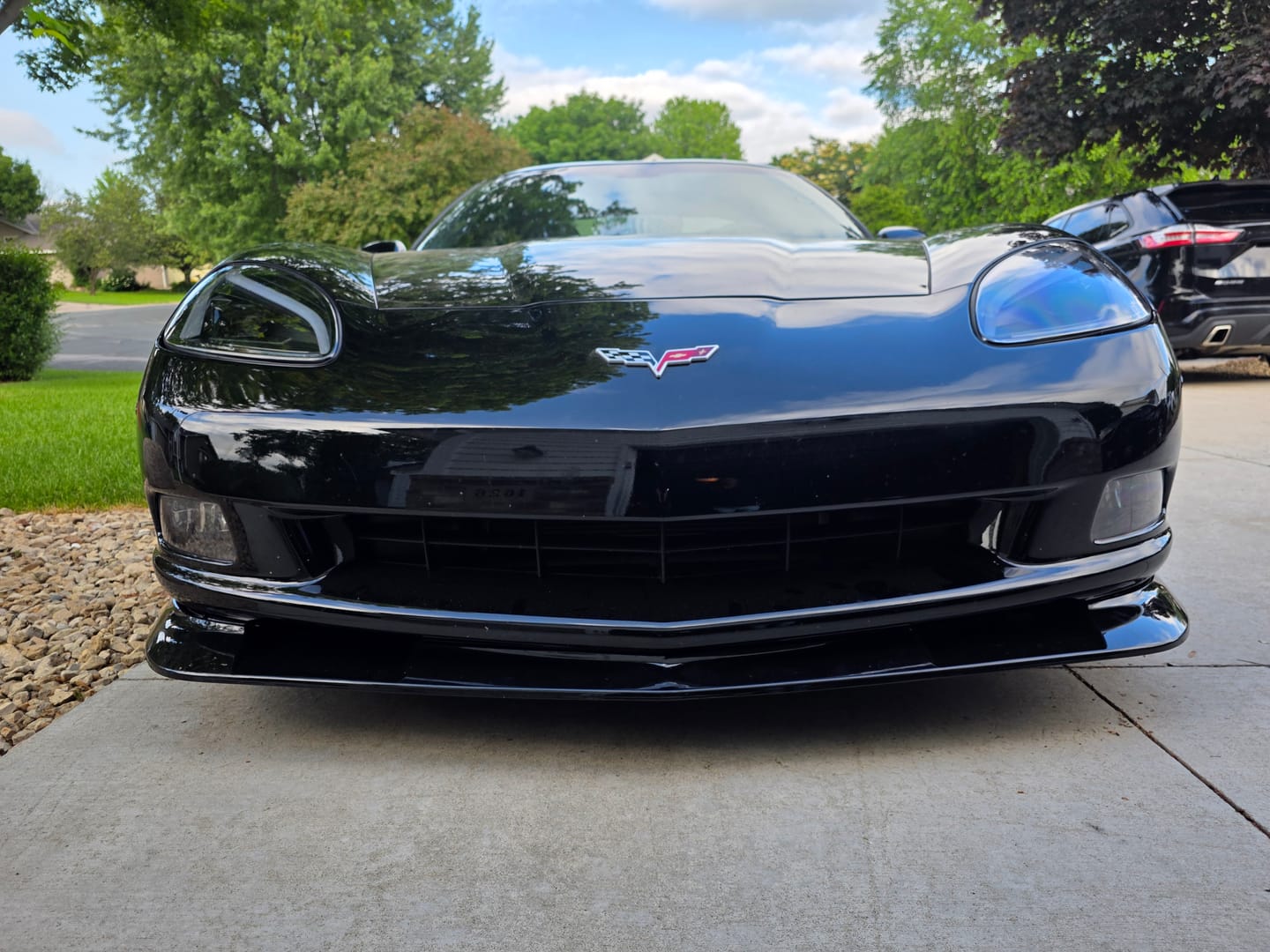 Customer photo review of Corvette C6 Base Extended Front Splitter Lip | ZR1 Conversion Package
