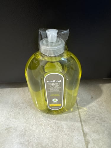 undefined review of squirt + mop hard floor cleaner 739ml - lemon ginger image 1 out of 1