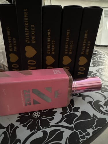 Customer photo review of Perfume Tendencia D CLOUD PINK NUEVO SEPTIEMBRE 2023 zenz
