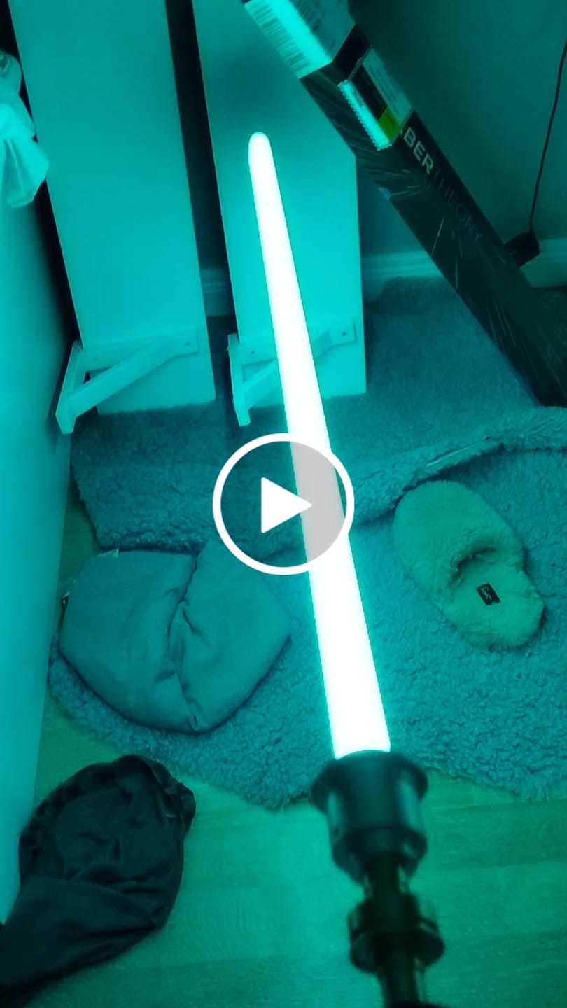Customer video review of Obi V1 | Saber