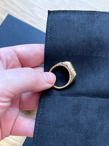 Customer photo review of Breeze Signet Ring