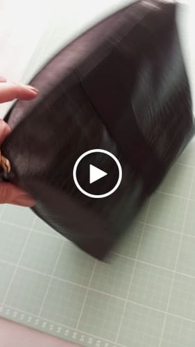 Customer video review of CROCODILO 0,8 MM COM FUNDO DE MALHA COR PRETO