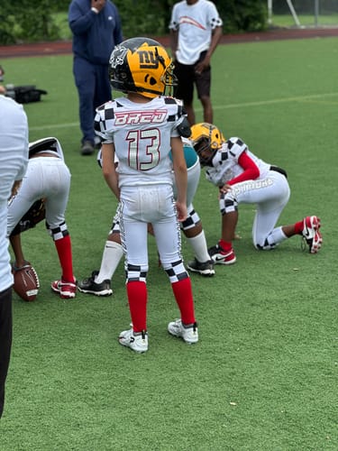 Customer photo review of Warhawk Football Cleats Quantum Speed 2.0 by Phenom Elite