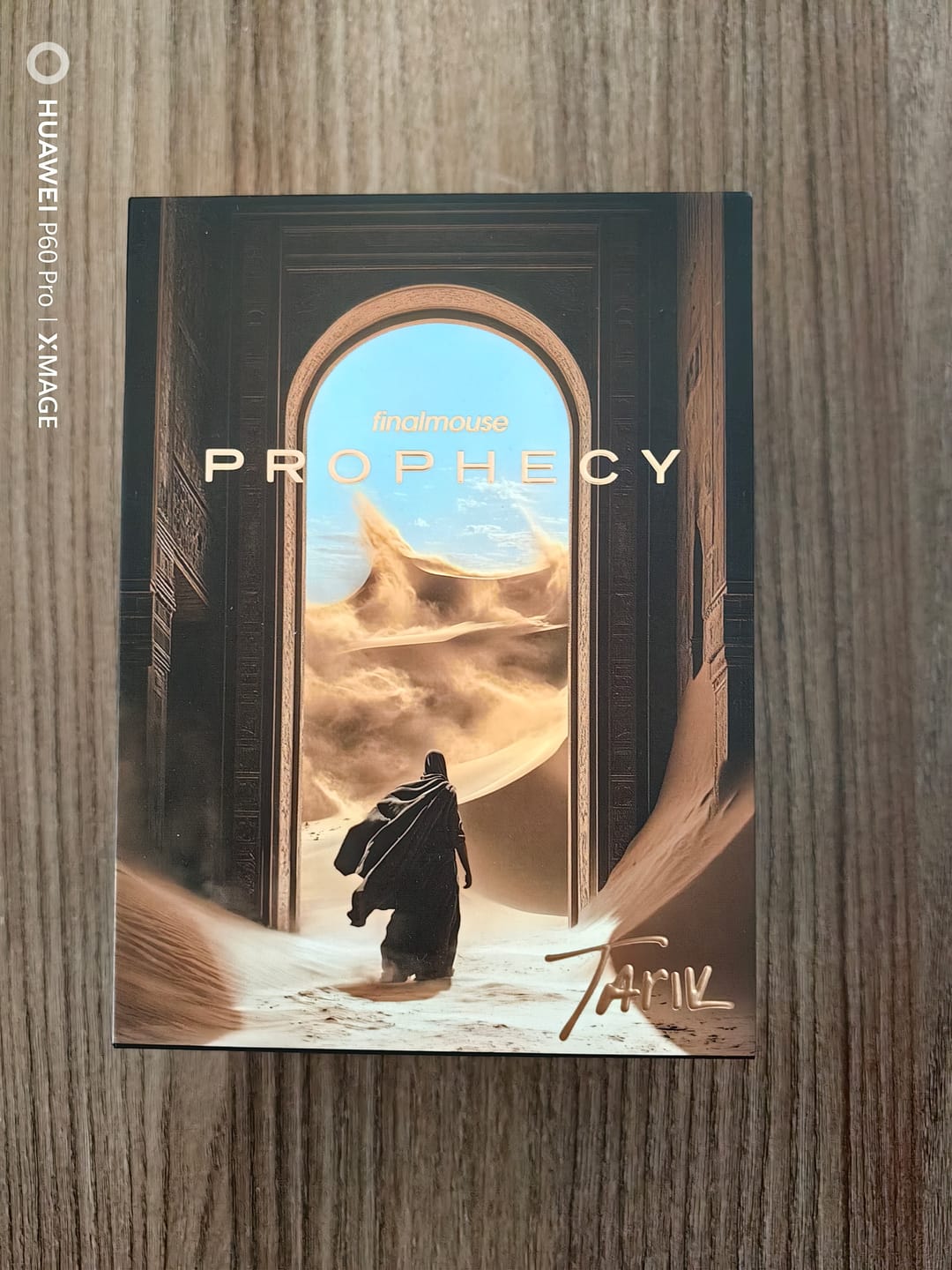Customer photo review of Finalmouse ULX Prophecy Karbon Fiber Wireless Mouse