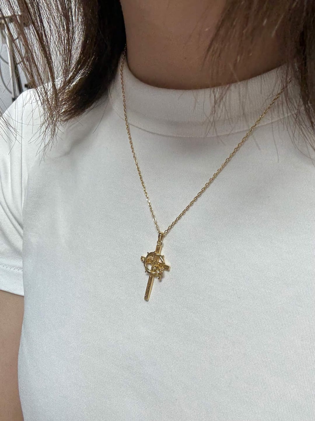 Customer photo review of Crown of Thorns Lily Cross Pendant Necklace