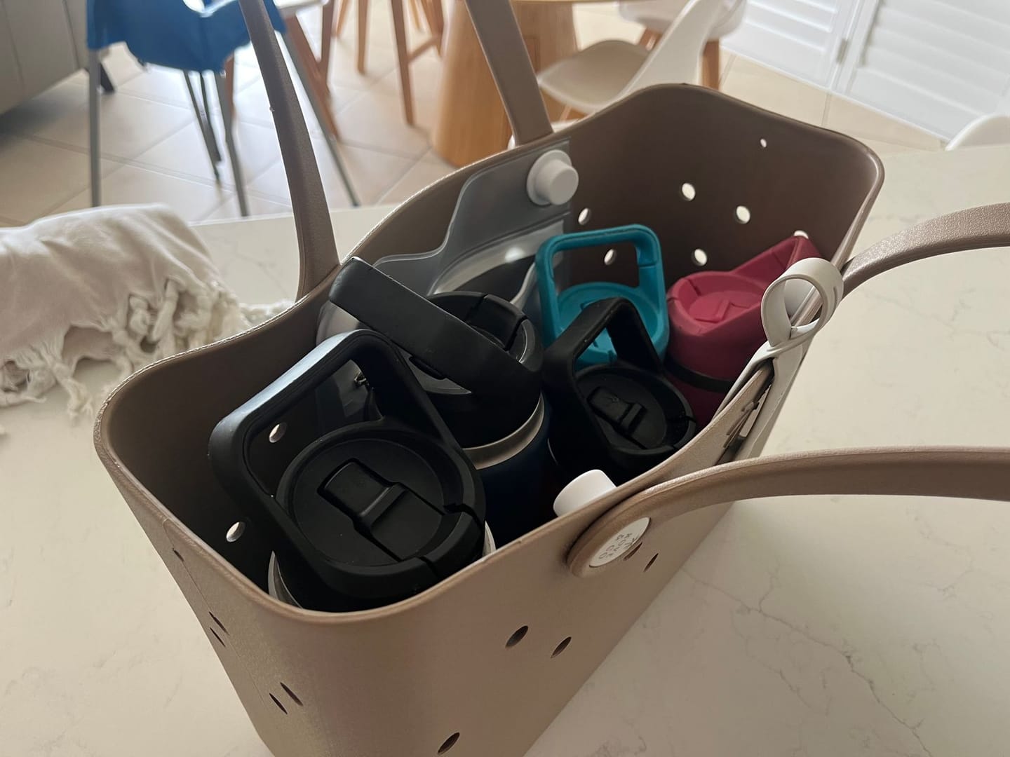 Customer photo review of Midi Tribe Bag in Mangrove
