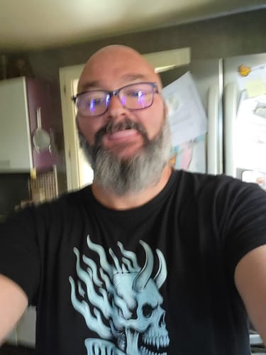 Customer photo review of T-SHIRT BLUE DEVIL