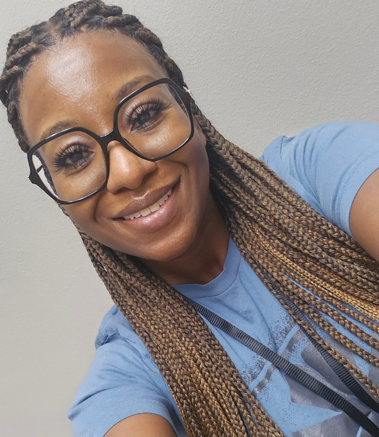 Customer photo review of Swiss HD Full Lace Knotless Box Braided Wig