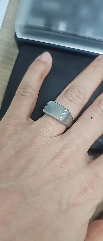Customer photo review of Chevalière rectangulaire (argent)