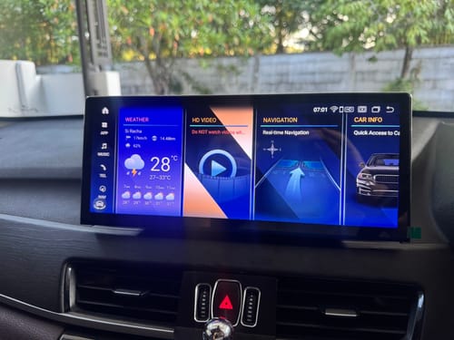 Customer photo review of 12.3'' Ultra-thin Android 13 GPS CarPlay screen for BMW X1 F48 2016-2018 NBT EVO
