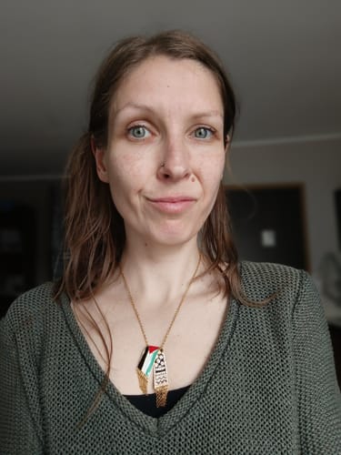 Customer photo review of Keffiyeh Necklace